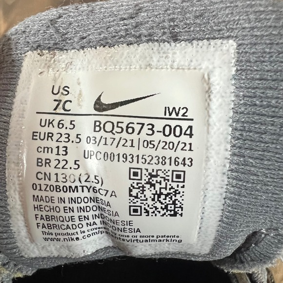 Nike Revolution 5 Toddler Kids Running Shoes Gray Size 7C BQ5673 004 - Picture 4 of 4